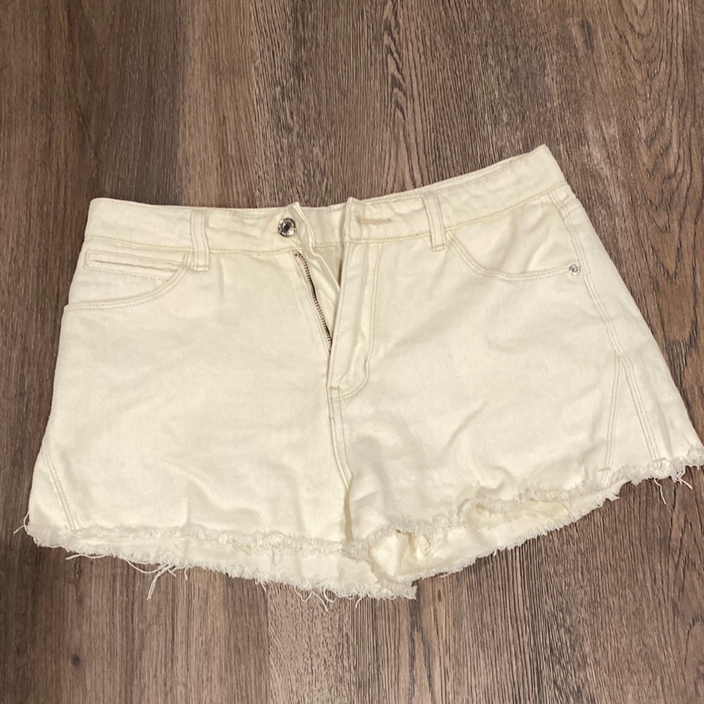 White Jean Short